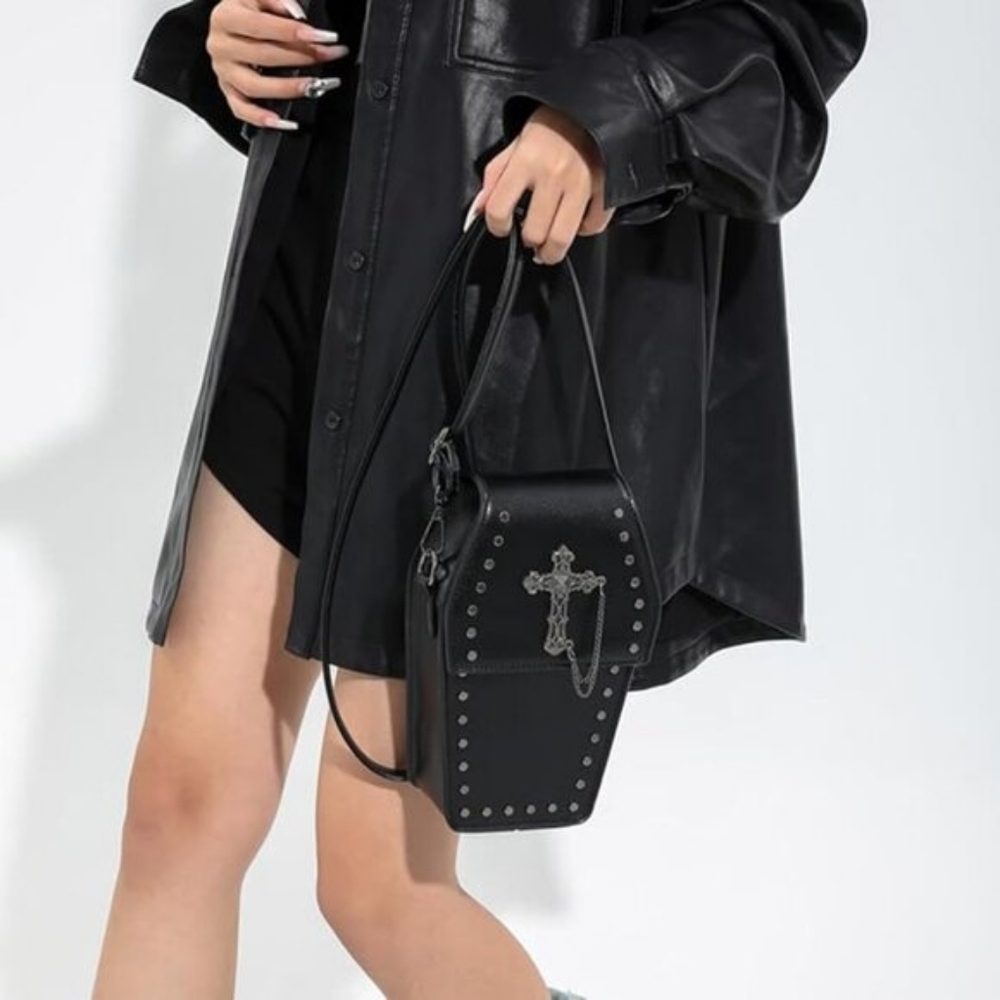 Gothic Coffin Crossbody Bag – Black Faux Leather with Chain NWOT - Picture 5 of 13